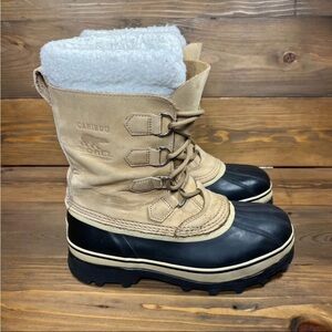 Sorel (Women’s size 8) Caribou Waterproof Insulated Leather Winter Boots